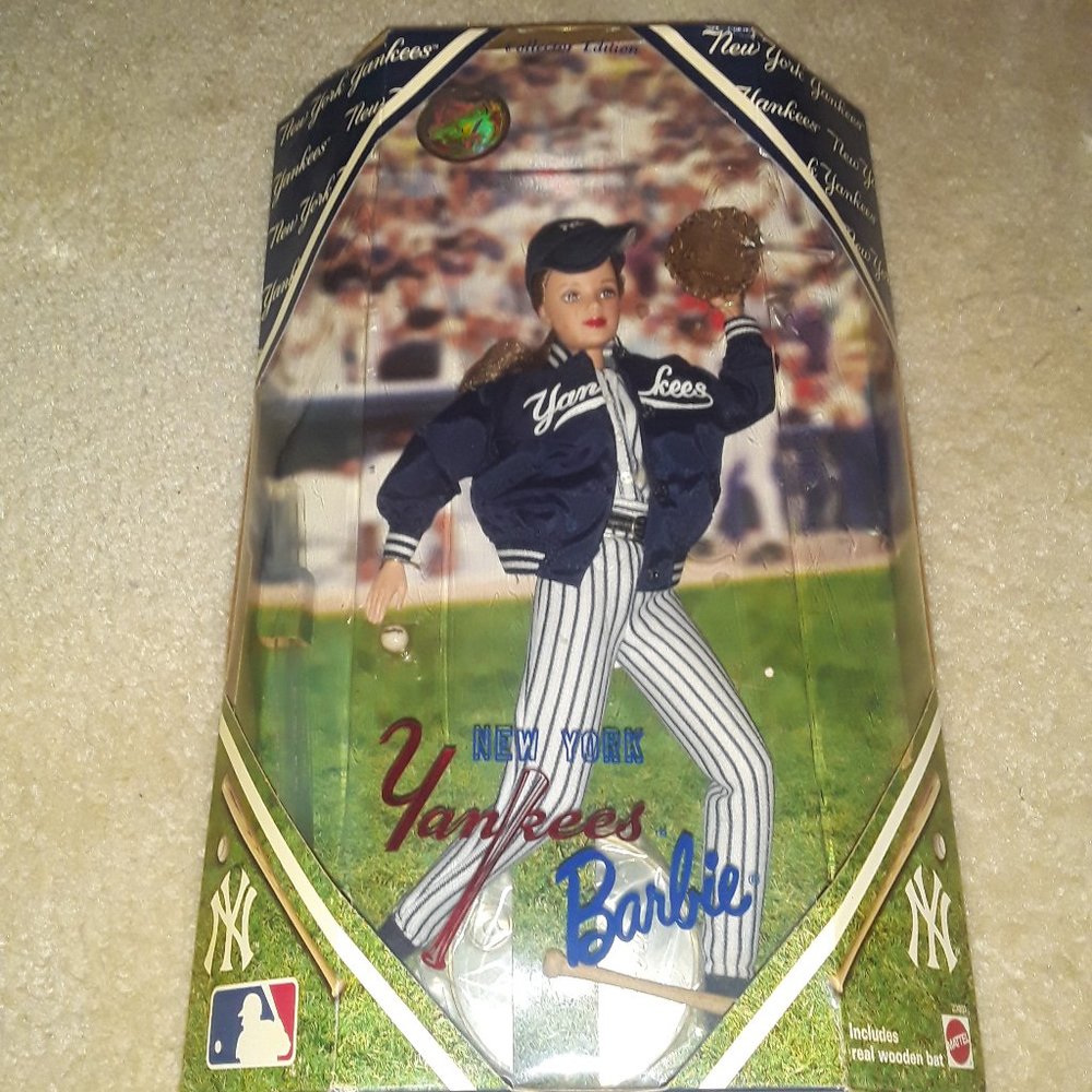 New York Yankees Barbie...NIB